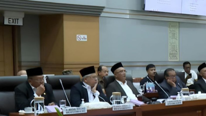 DPR Minta Menteri Agama Tegaskan Kemenag Bukan Tempat Cari 'Proyek'