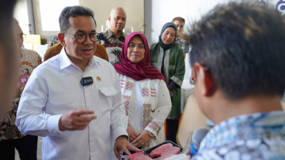 Mendag Budi Santoso Lepas Ekspor Empat Produk UMKM Jawa Timur Senilai Rp3,9 Miliar, Buktikan UMKM Bisa Tembus Pasar Global