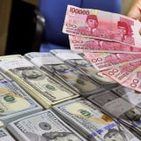 Rupiah Melemah ke Rp17.738 per Dolar AS di Tengah Ancaman Tarif Impor Baru Trump ke Produk Manufaktur RI