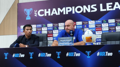 Lini Pertahanan Persib Bandung Dapat Rapor Merah dari Bojan Hodak usai Tersingkir dari ACL Two 2024-2025