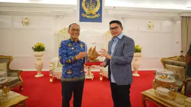 Direktur SDM PT Pertamina Erry Sugiharto, Dir SDM&PB PT Pertamina Patra Niaga, Mia Krishna Anggraini serta EGM Pertamina Patra Niaga Regional Sulawesi, Fanda Chrismianto audiensi dengan Pj Gub Sulsel, Prof Zudan Arif Fakhrulloh