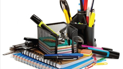 Peluang dan Tantangan Ekspansi Pasar Alat Tulis ke Pulau Jawa