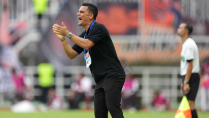 Kecewa, Carlos Pena Layangkan Kritik terhadap Keputusan Wasit usai Persija Jakarta Tumbang dari Bali United di Liga 1 2024-2025