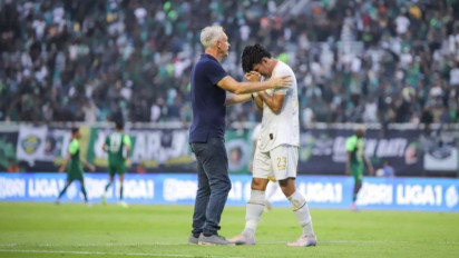 Liga 1 2024-2025: Pelatih Arema FC Sebut Timnya Tak Layak Kalah dari Persebaya Surabaya