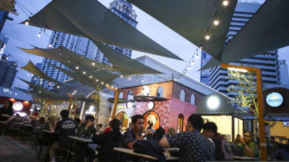 Survei: Gen Z Habiskan 75 Persen Gaji untuk Beli Makanan, Sisanya Ditabung