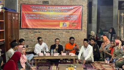 Warga Condet Jakarta Syukuran atas Kemenangan Mas Pram-Bang Doel di Pilkada Jakarta 2024