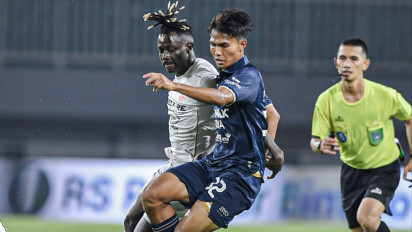 Hasil Liga 1: Diwarnai Beragam Insiden VAR, Persita Tangerang Mampu Gasak Persis Solo Dua Gol Tanpa Balas