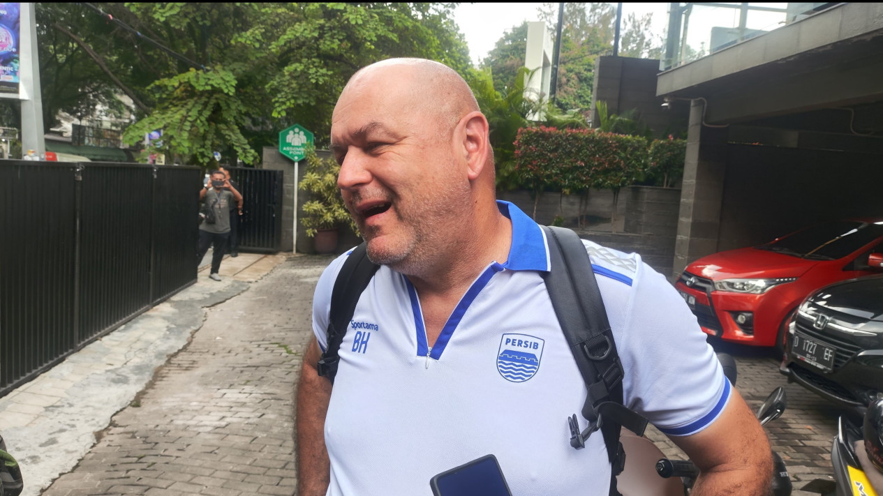 Bojan Hodak Ogah Cepat Berpuas Diri usai Persib Bandung Juara Paruh Musim Liga 1 2024-2025: Terpenting Kampiun di Mei 2025!
            - galeri foto