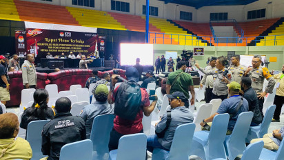 Raih Suara Terbanyak, Johannes Rettob - Emanuel Kemong Menangkan Pilkada Mimika