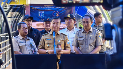 BMI Rampungkan Proyek JPO Mas Mansyur