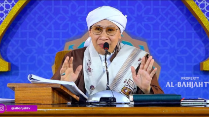 Benarkah Semua Uang Suami adalah Milik Istri Bila Sudah Berumah Tangga? Ternyata Buya Yahya Tekankan Nafkah Suami Sebaiknya…