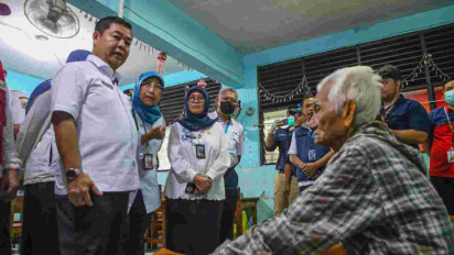 Tinjau Pengungsi Kebakaran Kemayoran, Pj Gubernur Teguh Setyabudi Pastikan Bantuan Tersalurkan Tepat Sasaran