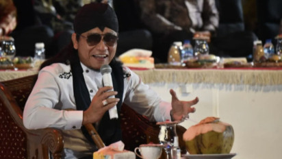 Silsilah Gus Miftah Dibongkar Habis Oleh Perangkat Desa, Hasyim Bocorkan Sosok Ayah Asli Gus Miftah
