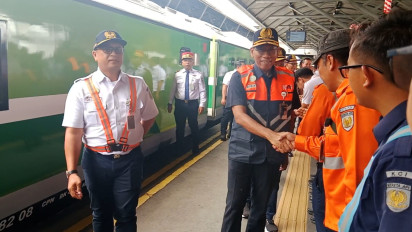 Dirut KAI Inspeksi Jalur Kereta Api untuk Keamanan dan Keselamatan Selama Libur Nataru