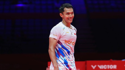 Jonatan Christie Libas Wakil Jepang Dua Set Langsung