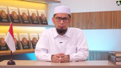 Dapat Duit Tambahan, Lebih Baik Lunasi Utang atau Sedekah Dahulu? Ternyata Jawaban Ustaz Adi Hidayat Sebaiknya…