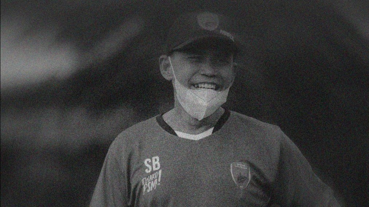 PSSI Sampaikan Duka Cita Atas Meninggalnya Syamsuddin Batola karena Kecelakaan Maut di Tol Pasuruan-Probolinggo
            - galeri foto