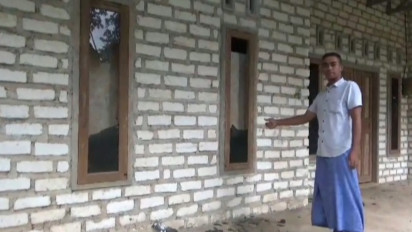 Aksi Pengrusakan di Bangkalan, Kaca Pecah dan Rumah Dilempari Kotoran Tinja