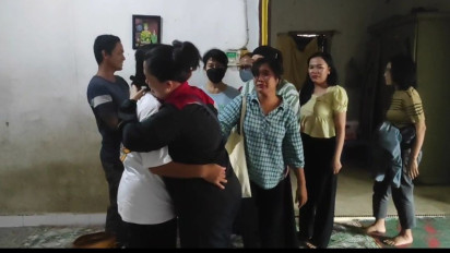 Kepedihan Sang Ibu, Seperti Mimpi 2 Anak yang Dilahirkan dan Dibesarkan Tewas Ditikam Tetangga