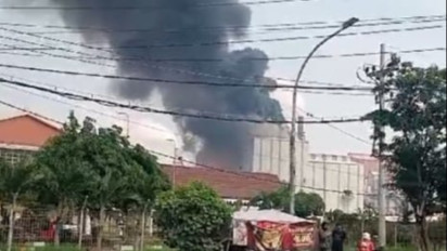 Petrokimia Gresik Klarifikasi Kebakaran, Pabrik NPK yang Terbakar, Bukan Petro Oxo
