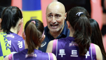 Anak Asuhnya Berhasil Memecahkan Rekor Tim di V league, Pelatih Pink Spiders Justru Mengaku Tak Peduli Dengan...