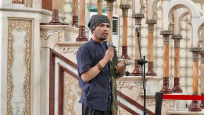 Padahal Shalat sampai Nangis Tersedu-sedu tapi Masih Lakukan Dosa, Ustaz Hanan Attaki Jelaskan Anda dalam Pengaruh...