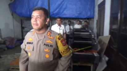 Mesin Pencetak Uang Palsu di Kampus UIN Alauddin Makassar dan 15 Tersangka Diamankan