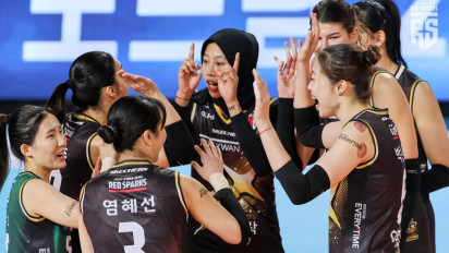 Megawati Hangestri Bawa Red Sparks Putus Rekor Superior Pink Spiders di V-League 2024/2025