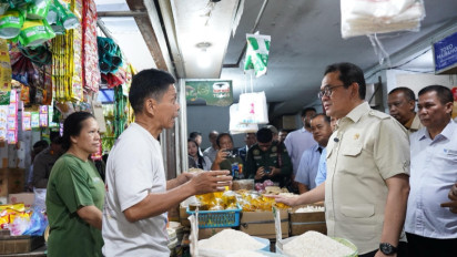 Kunjungi Pasar Suka Ramai di Medan, Mendag Budi Santoso Cek Langsung Kesiapan Jelang Nataru, Minta Stabilitas Harga Terjaga hingga 2025