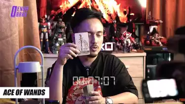 Denny Darko terawang nasib Fuji