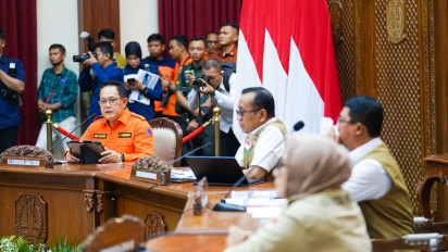 Hadapi Bencana Hidro Metereologi, Pj Gubernur Jatim Gelar Rakor Bersama Menko PMK dan Kepala BNPB