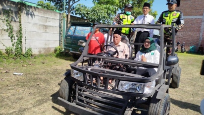 Kreatif dan Inovatif, Siswa SMK Unggulan NU Mojoagung Jombang Ciptakan Mobil Listrik ML-Bintang 9