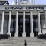 MK Larang MBG Gunakan 20 Persen Alokasi Anggaran Pendidikan, Istana: Apapun Itu Kita Hormati