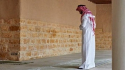 Doa Iftitah yang Sesuai dengan Ajaran Rasulullah SAW, Kata Ustaz Adi Hidayat Bedanya Adalah…