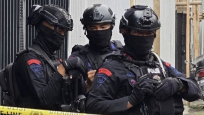 ​​​​​​​Densus 88 'Turun Gunung' Ungkap Fakta Baru Pelaku Ledakan SMAN 72 yang Ternyata Siapkan Lebih dari Dua Bom