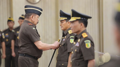 Pejabat Kemenko Perekonomian Diperiksa Kejagung soal Kasus Korupsi ...