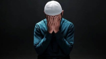 Doa Malam yang Potensi Jauhkan Diri dari Kefakiran, Ustaz Adi Hidayat Sarankan Baca Saat...