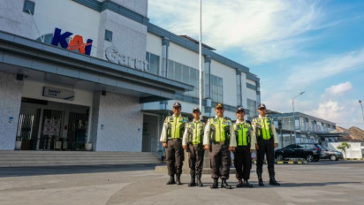 Jelang Nataru, KAI Services Lakukan Penambahan Personil Satuan Keamanan di Sejumlah Stasiun