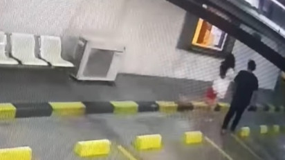 Seret Suami Pakai Mobil Usai Dirinya Kepergok Selingkuh, Istri di Cipayung Jaktim Mengaku Panik dan Khilaf sehingga Melarikan Diri