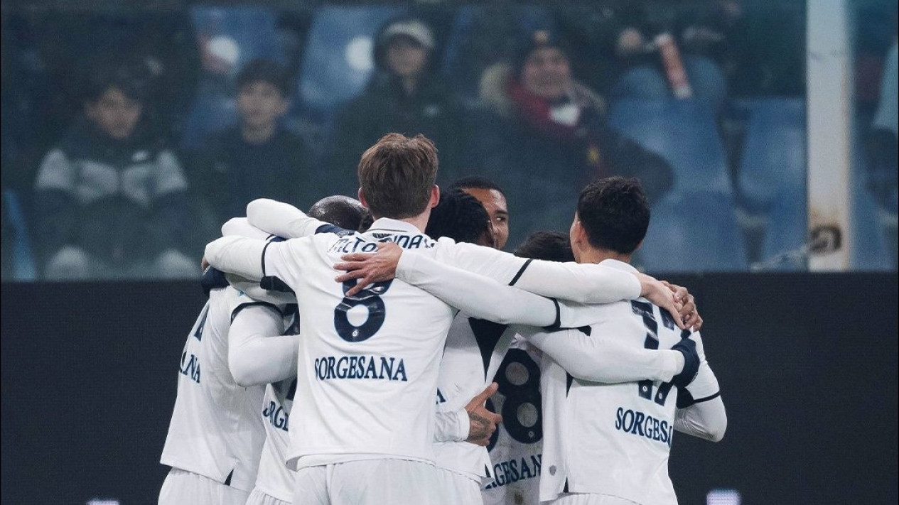 Rekap Hasil Liga Italia 2024-2025 Semalam: Tuan Rumah Semuanya Apes, Lazio hingga Napoli Sukses Raih Kemenangan
            - galeri foto