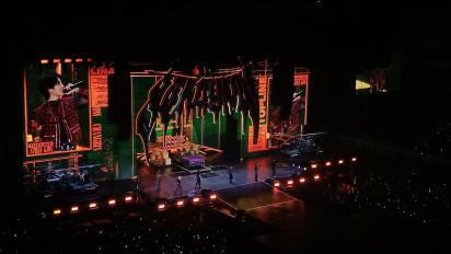 Penampilan Solo Member Stray Kids di Jakarta: Han Bermain Gitar, Bang Chan Beraksi Memukau