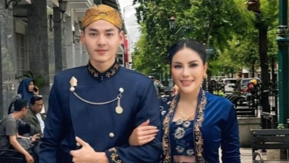 Tak Peduli Beda Usia 14 Tahun, Nikita Mirzani Ungkap Alasan Mau Pacaran dengan Matthew Gilbert: Anaknya tuh Mau….