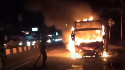 Begini Kronologi Bus Rombongan Wisata Religi Ludes Terbakar di Klaten