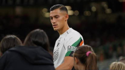 Tak Ingin Disembunyikan Lagi, Jay Idzes Bicara Jujur soal Fans Timnas Indonesia, Akui Jadi Suporter Bola Terbaik di Dunia, tapi...