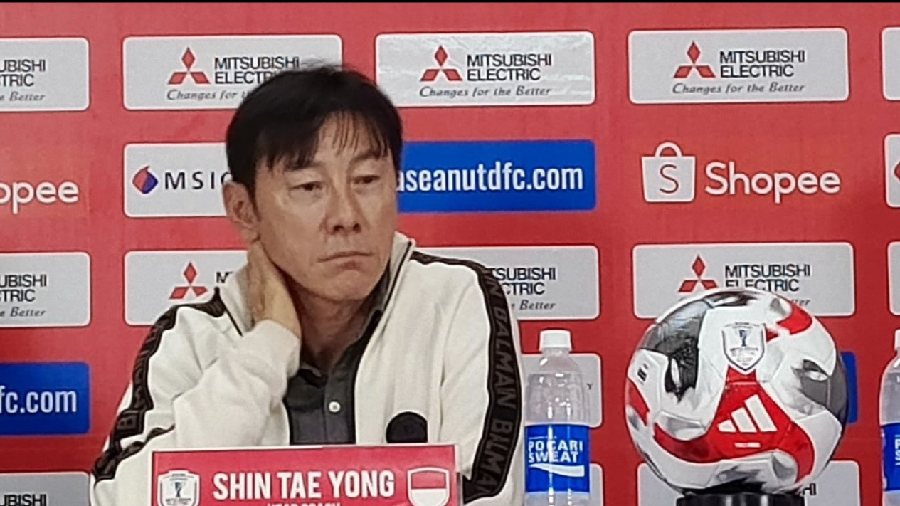 Sentilan Fans Vietnam saat Tahu Ranking FIFA Timnas Indonesia Merosot usai Tersingkir dari Piala AFF 2024: Shin Tae-yong Terlalu Meremehkan
            - galeri foto