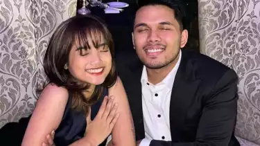 Fuji dan mantan kekasihnya, Thariq Halilintar