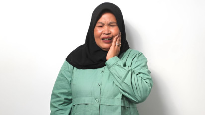 6 Rekomendasi Obat Gusi Bengkak yang Mampu Atasi Gejala serta Penyebabnya, Jangan Sampai Salah Pilih!