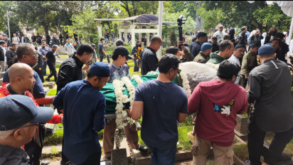 Sosok Hangat Dokter Rafi Ghani, Manajemen Hingga Legenda Persib Antarkan Jenazah ke Pemakaman