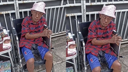 Dulu Sering Tampil di TV, Kini Pak Tarno Jualan Cupang hingga Mainan Anak-anak di Depan Rumahnya