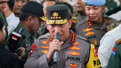 Tinjau Gereja Katedral, Kapolri Pastikan Pengamanan Ibadah Natal Berjalan Baik